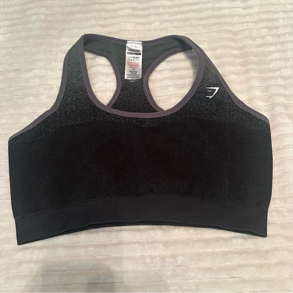 Gymshark adapt leggings and bra set - Picture 4 of 9